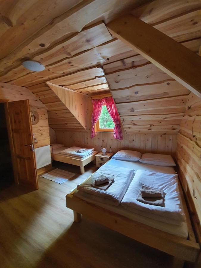 Koca Na Talezu Bed and Breakfast Ribno Buitenkant foto