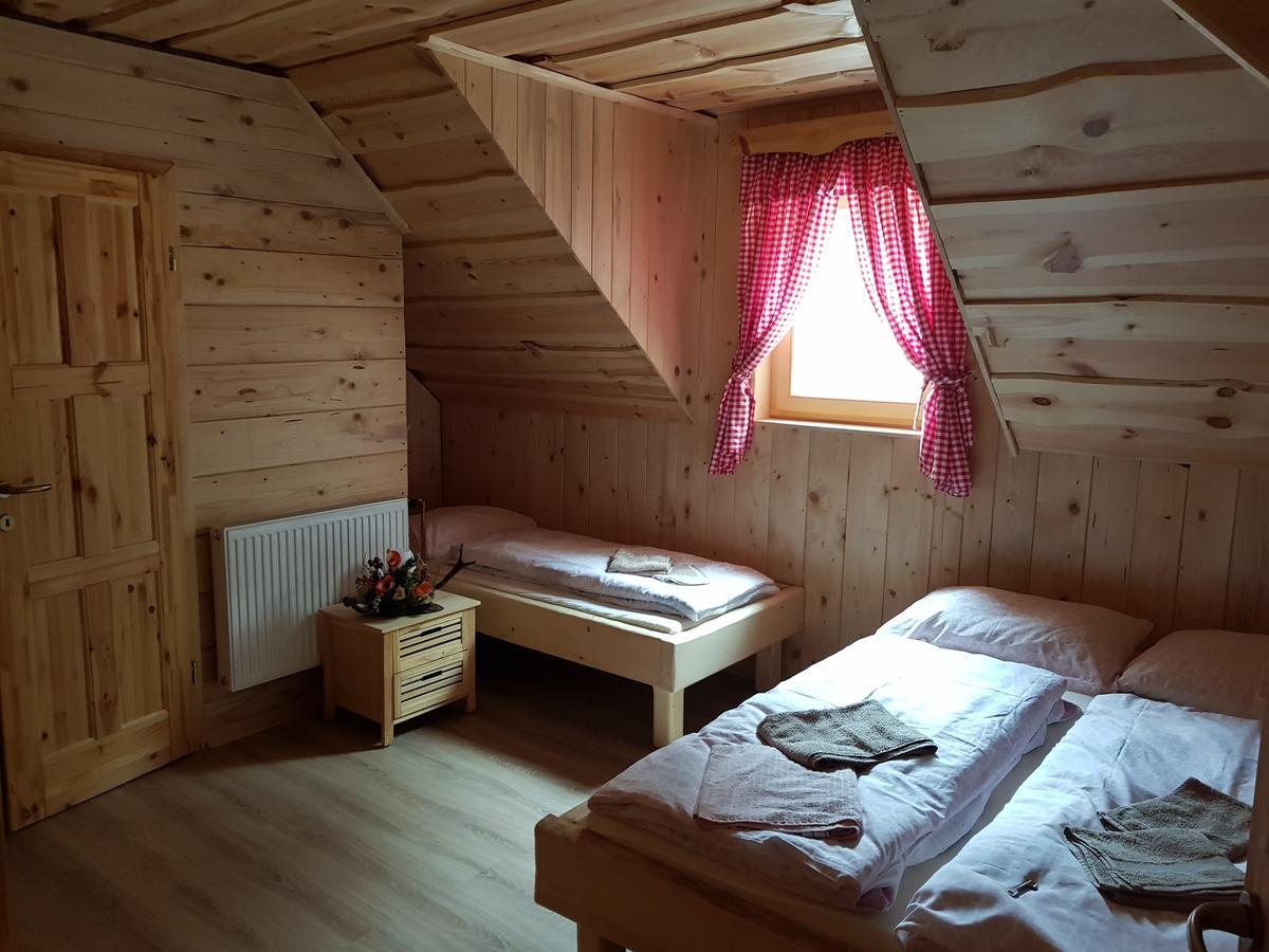 Koca Na Talezu Bed and Breakfast Ribno Buitenkant foto
